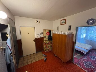 Na predaj 3-izbový byt v Strážskom - 7