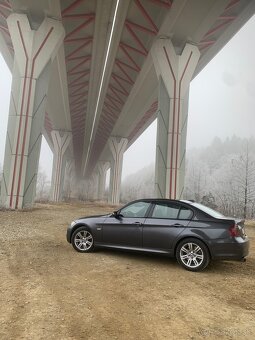 Bmw e90 330i Mpaket - 7
