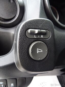 Honda Jazz, 1.2 i-VTEC 66kW 1x majitel servis jen Honda - 7