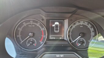 Predám ŠKODA OCTAVIA 3 facelift - 7