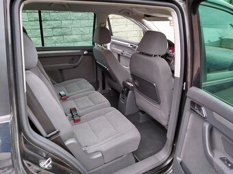VW Touran 2.0 TDI Highline - 7