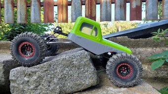 Poizd T3V1 RC crawler - 7