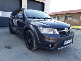 Fiat Freemont 2.0 16V MultiJet 4x4 A/T 7miest - 7