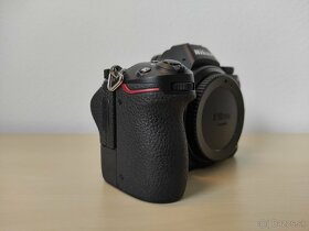 Nikon Z6, v stave nového kusu, 14 267 uzávierok - 7