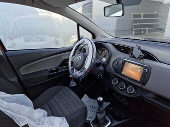 Toyota yaris - 7