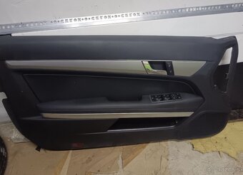 Mercedes Benz E trieda predné svetlo - 7