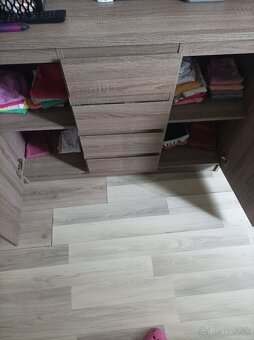 Komoda a rohová šatníková skrina - 7