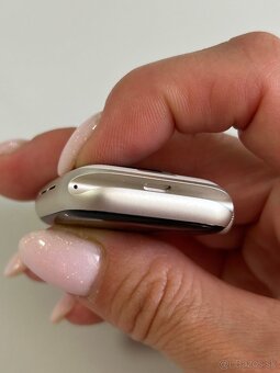 Apple watch SE 2. gen. (2024) 40 mm BLOKOVANÉ - 7