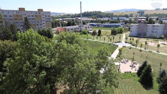 Predaj 1 izbového bytu s presklennou loggiou - 7