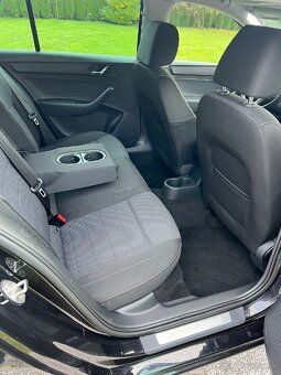 Škoda Rapid 1.2TSI, xenón, navigácia. - 7