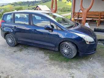 Peugeot 5008 - 7