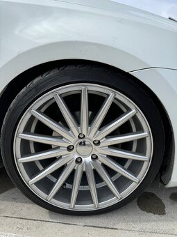 Vossen 5x112 R19 s pneu - 7