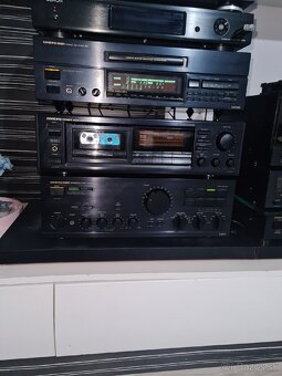 Onkyo integra A-8470 - 7