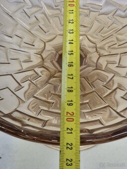 Predam etazery a misu na nozicke - 7