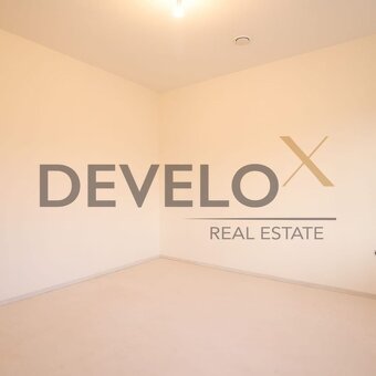  EXKLUZÍVNE  Na predaj  4-izbový bungalov – Veľký Grob - 7