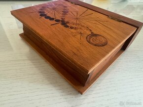 Starožitná drevená krabička - 7