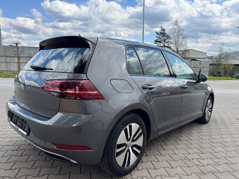Volkswagen eGolf elektrický 100 Kw - 7