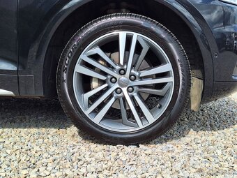 Audi Q5 2,0TFSi S Line MAX VÝBAVA - 7