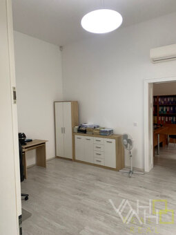 Prenájom  exkluzívnych kancelárskych priestorov v centre Trn - 7