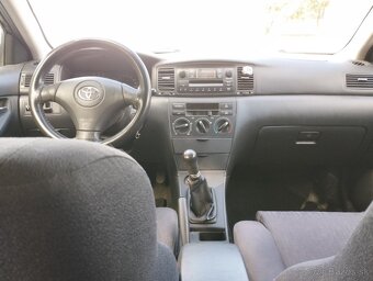 Toyota Corolla 1.6 benzín - 7