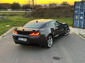Chevrolet Camaro 6.2 V8 SS - 7