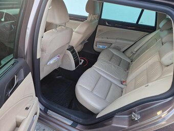 Škoda Superb 2 Combi Elegance 2.0TDI - 7