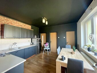 Zrekonštruovaný rodinný dom, 1765m2 pozemok, Očkov - 7