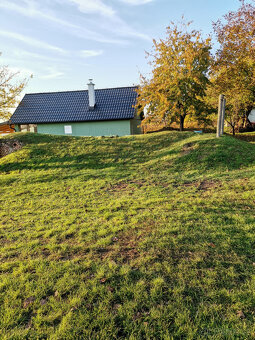 Pozemok na chatu, veľká dvoj-pivnica, záhrada, dobrý prístup - 7