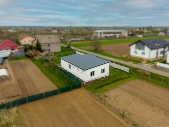 Nízkoenergetický bungalov v rozostavanom štádiu | Vojčice - 7