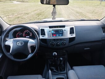 Toyota Hilux 2.5D-4D 4x4,106kw,Odpočet DPH - 7