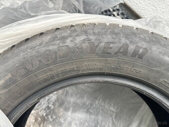 215/60 R17 celoročne - 7