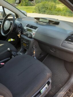 Citroen C4 1.4 16v - 7