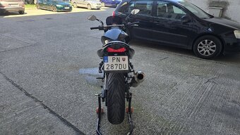 Kawasaki Z750 A2 - 7