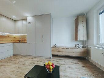 FINREA│PRENÁJOM Garsonka v Dolnom Kubíne - 7