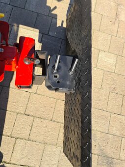 Predam malotraktor - 7