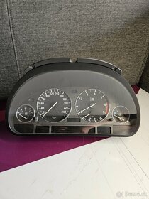 BMW Tachometre - 7