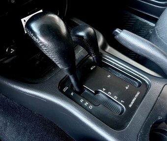 Jeep Grand Cherokee Laredo 2,7 CRD, Automatik, 4x4 - 7