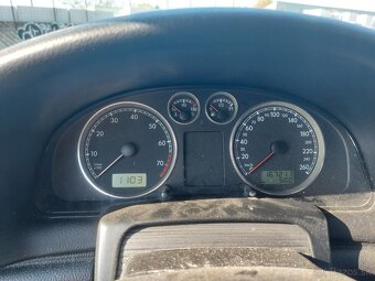 Passat 2,0 i benzin - 7