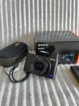 Sony Cyber-shot DSC - RX100 M5A - 7