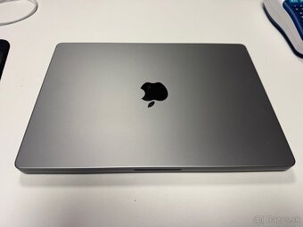 ZARUKA Macbook Pro 14” m2 32gb ram 512gb ssd - 7