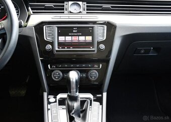 Volkswagen Passat 2,0TDi DSG ELEGANCE ČR 110 kw - 7