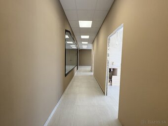 Priestory pripravené pre kozmetický salón - 7