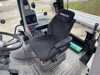 Komatsu WB97S-8 - 7