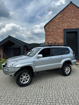 Toyota lancruicer 120 - 7