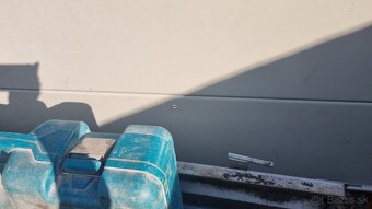 Predám plechovú rozvodňu z hruného matetialu - 7