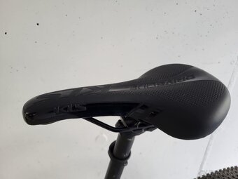 Bicykel Kellys M - 7