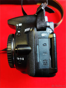 Predám zrkadlovku Nikon D5500 - 7
