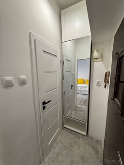Garsónka s lodžiou v centre mesta - 7