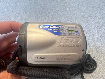 Predám videokameru JVC Everio GZ—MG77EK s 30 GB HDD - 7