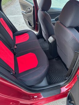 Hyundai i30 1.5 DPi - 7